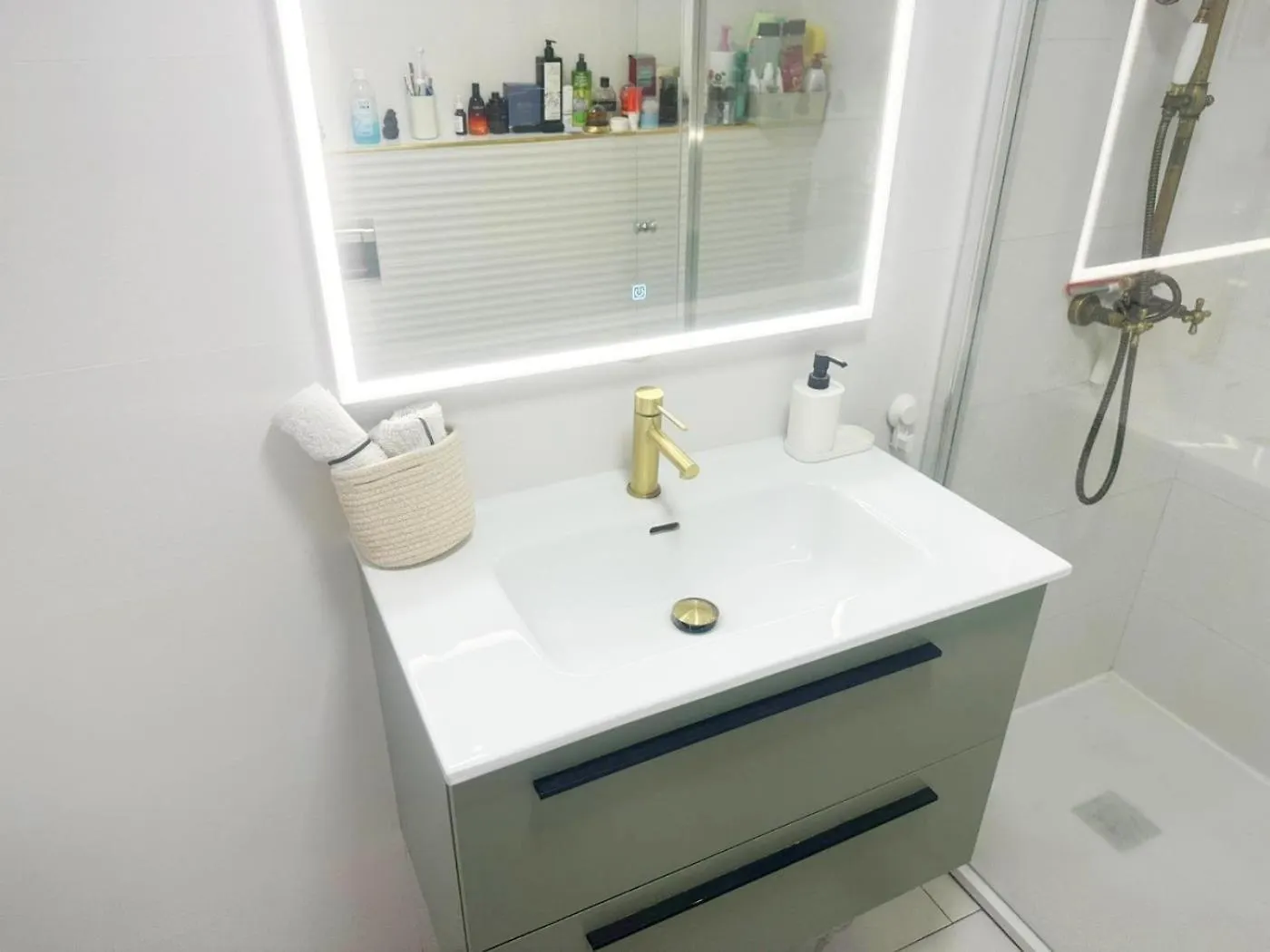 Beautiful 3 Bed Ibensa Sea Views Apartment Benalmadena