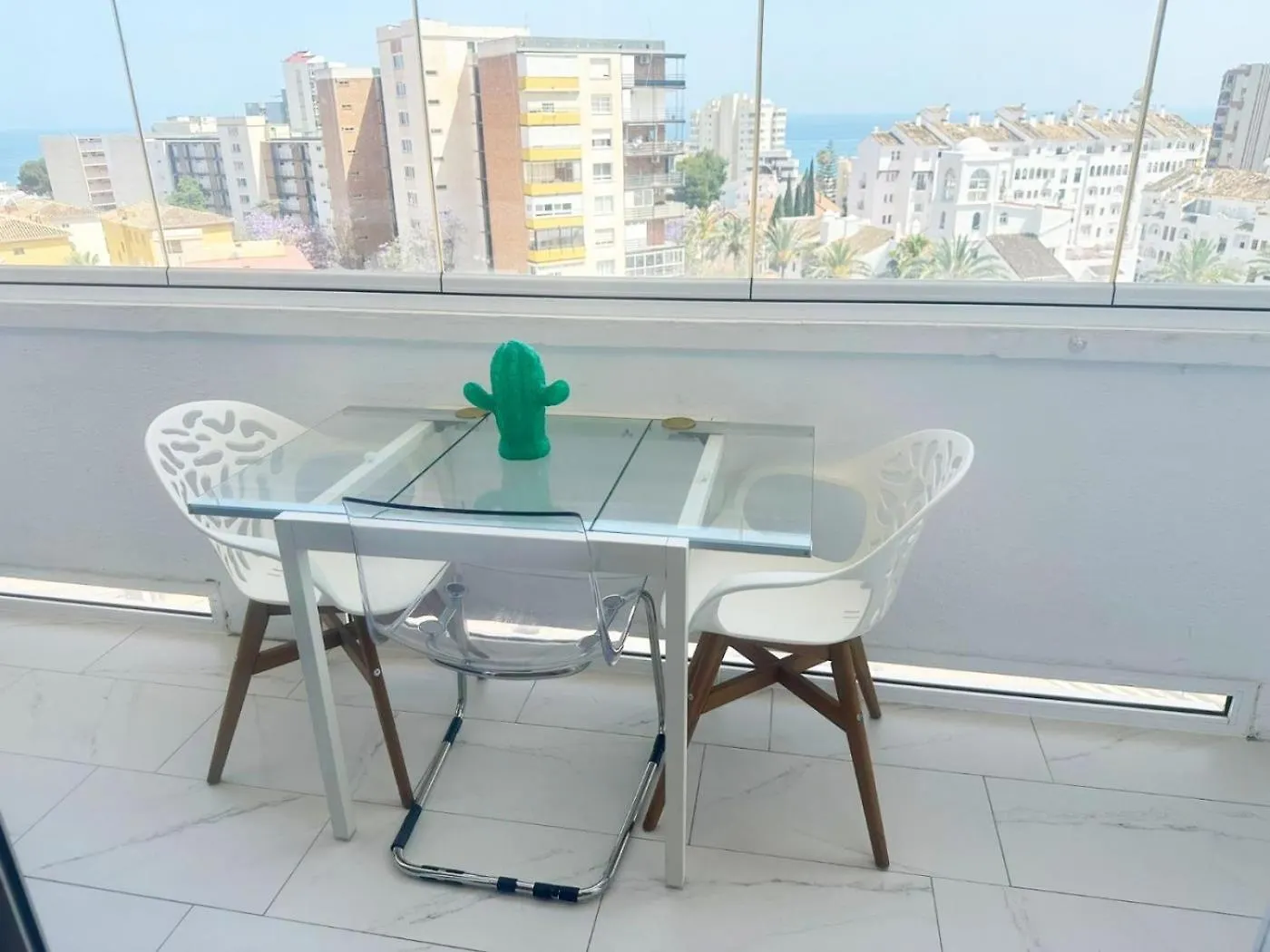Beautiful 3 Bed Ibensa Sea Views Apartment Benalmadena
